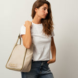 Bolso shopper Nicosia off/white con lujados en verde de CRVSH