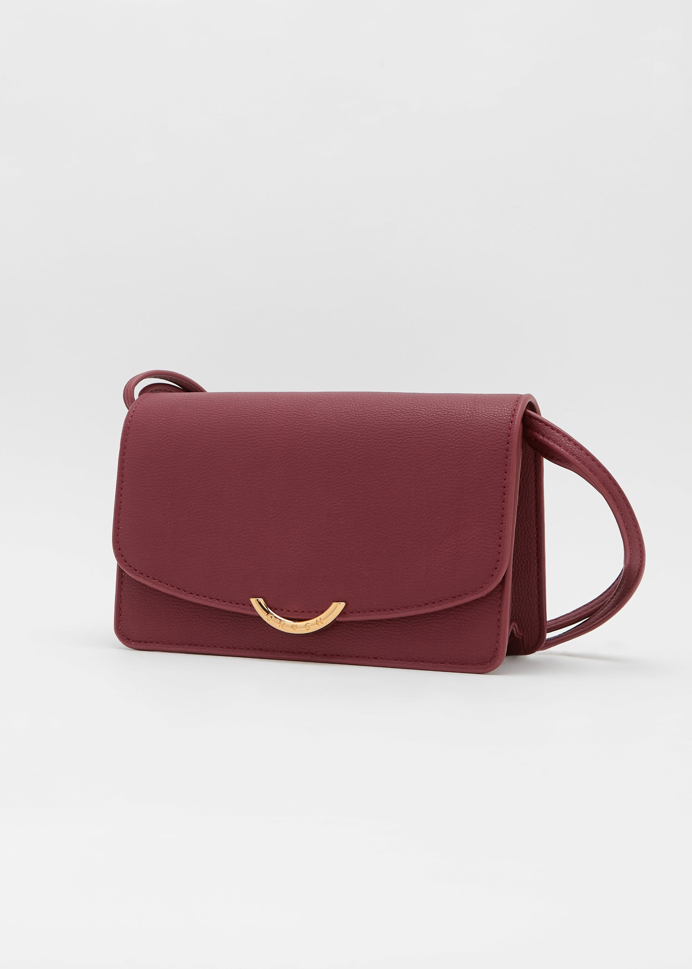 Bolso bandolera HAYLEY de piel vegana de CRVSH, BURGUNDY